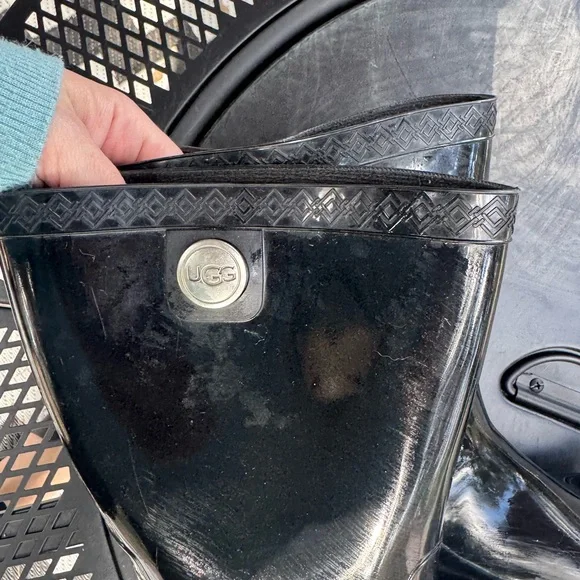 UGG Glossy Black Women's Rain Boots - Picture 5 of 7